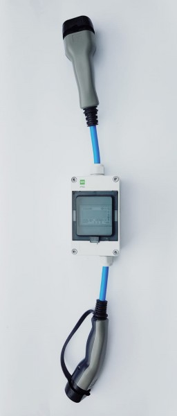 Zwischenzähler mit Typ 2 Stecker und Kupplung